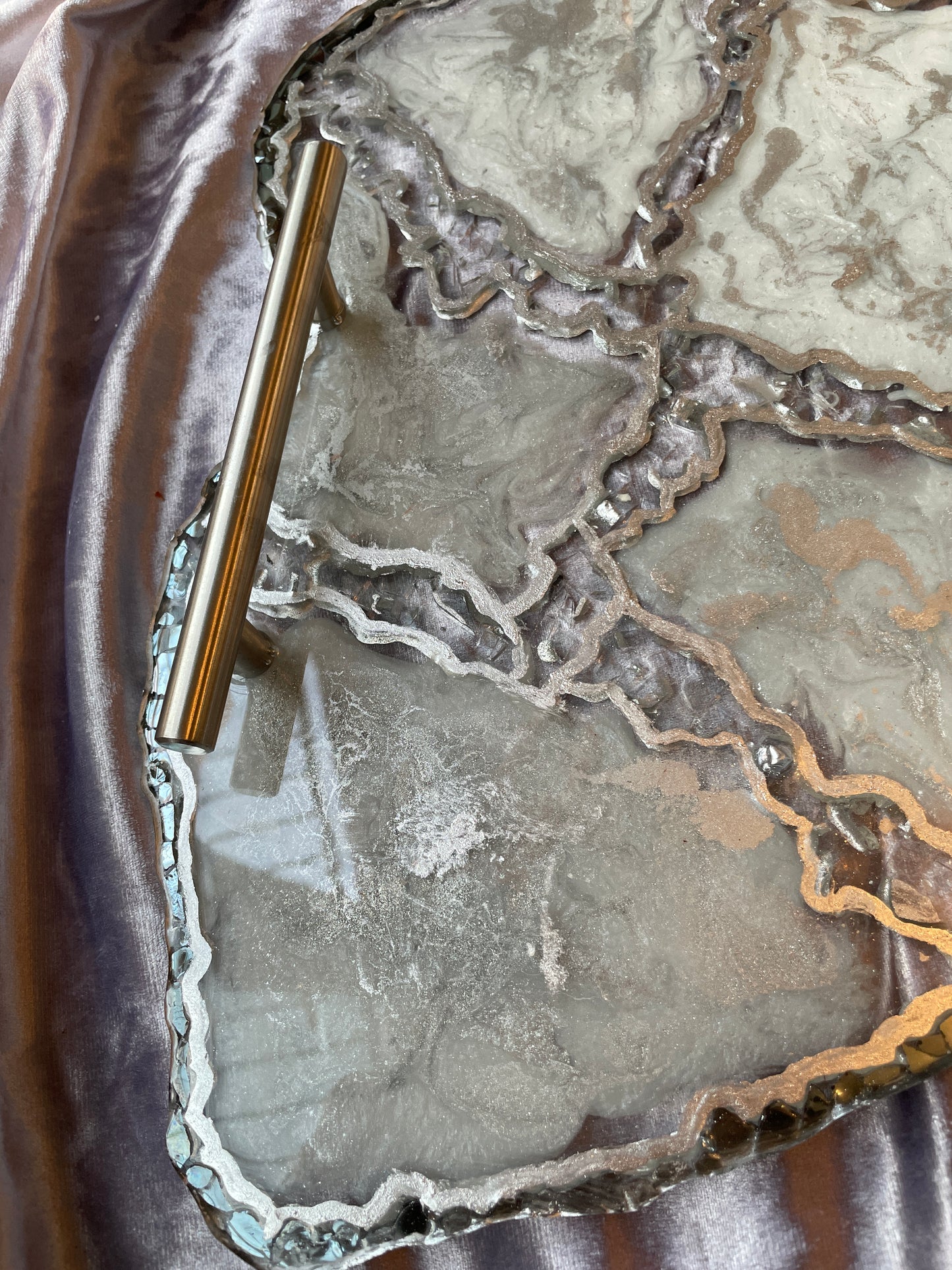 Silver and White Quartz and Glass - Extra Large Geode Resin Tray