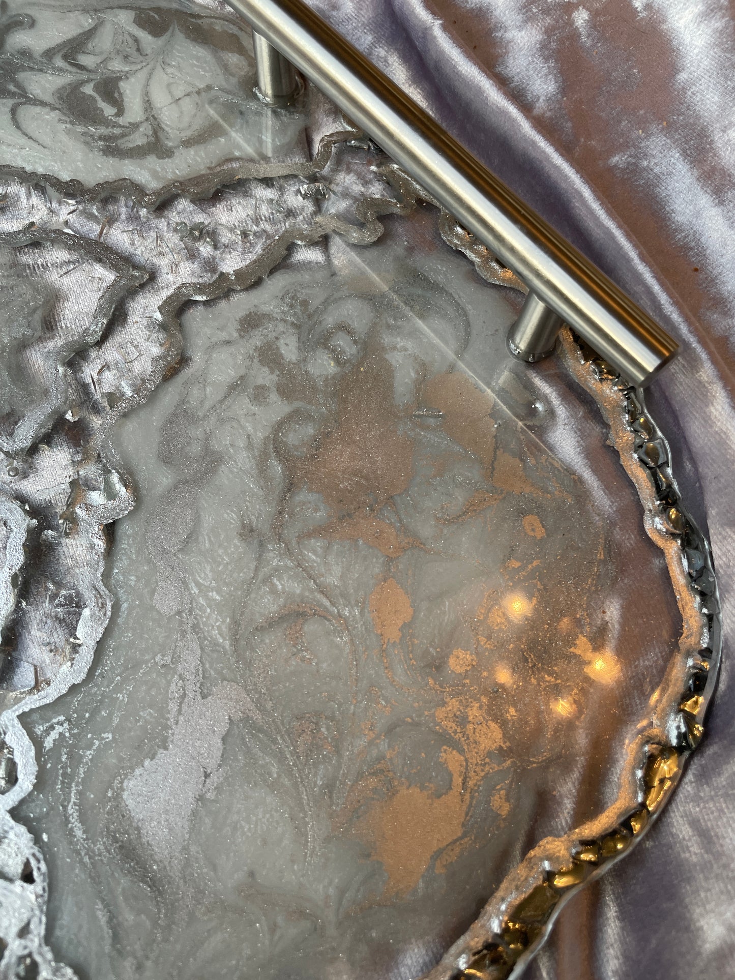 Silver and White Quartz and Glass - Extra Large Geode Resin Tray