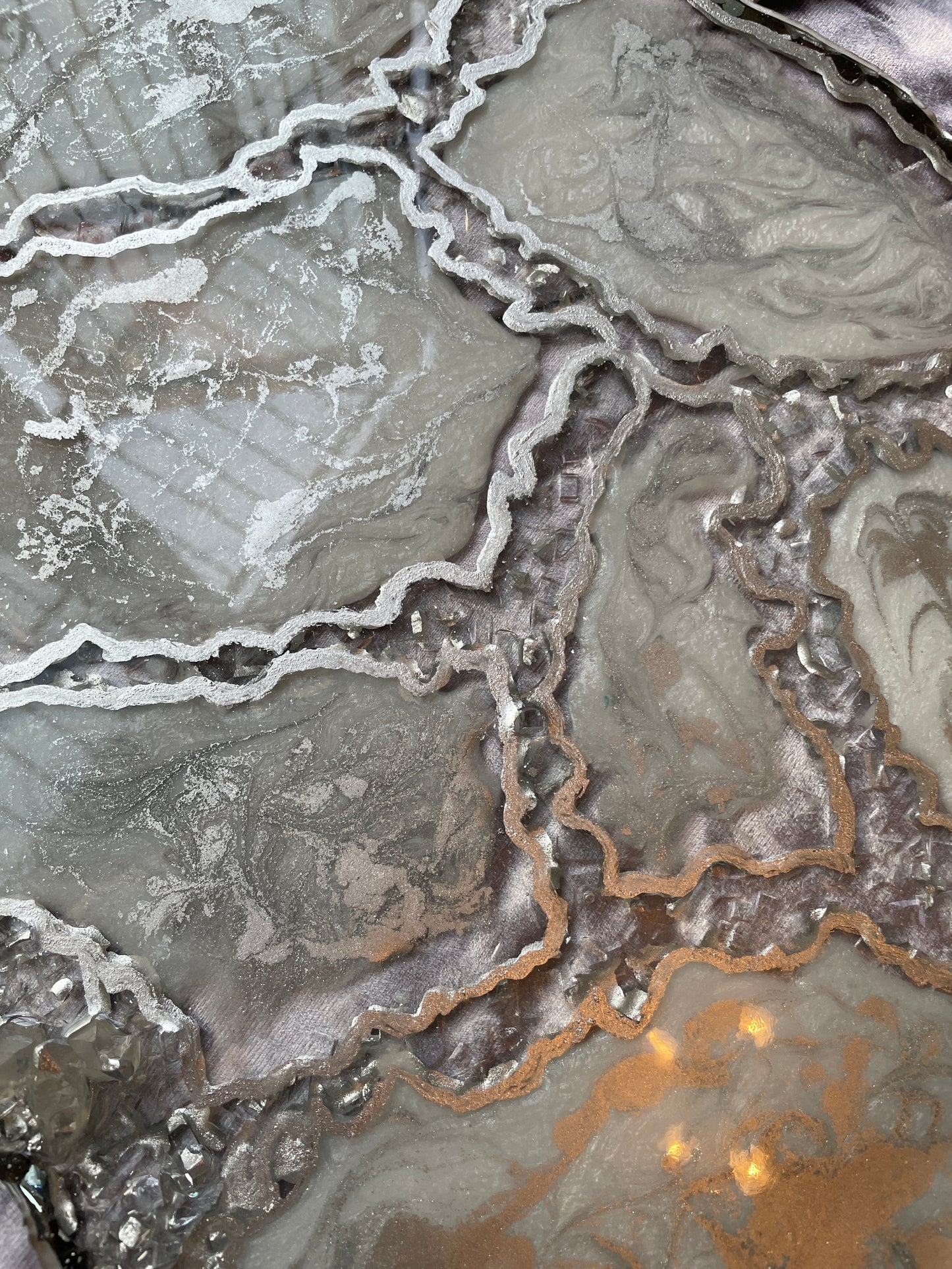 Silver and White Quartz and Glass - Extra Large Geode Resin Tray