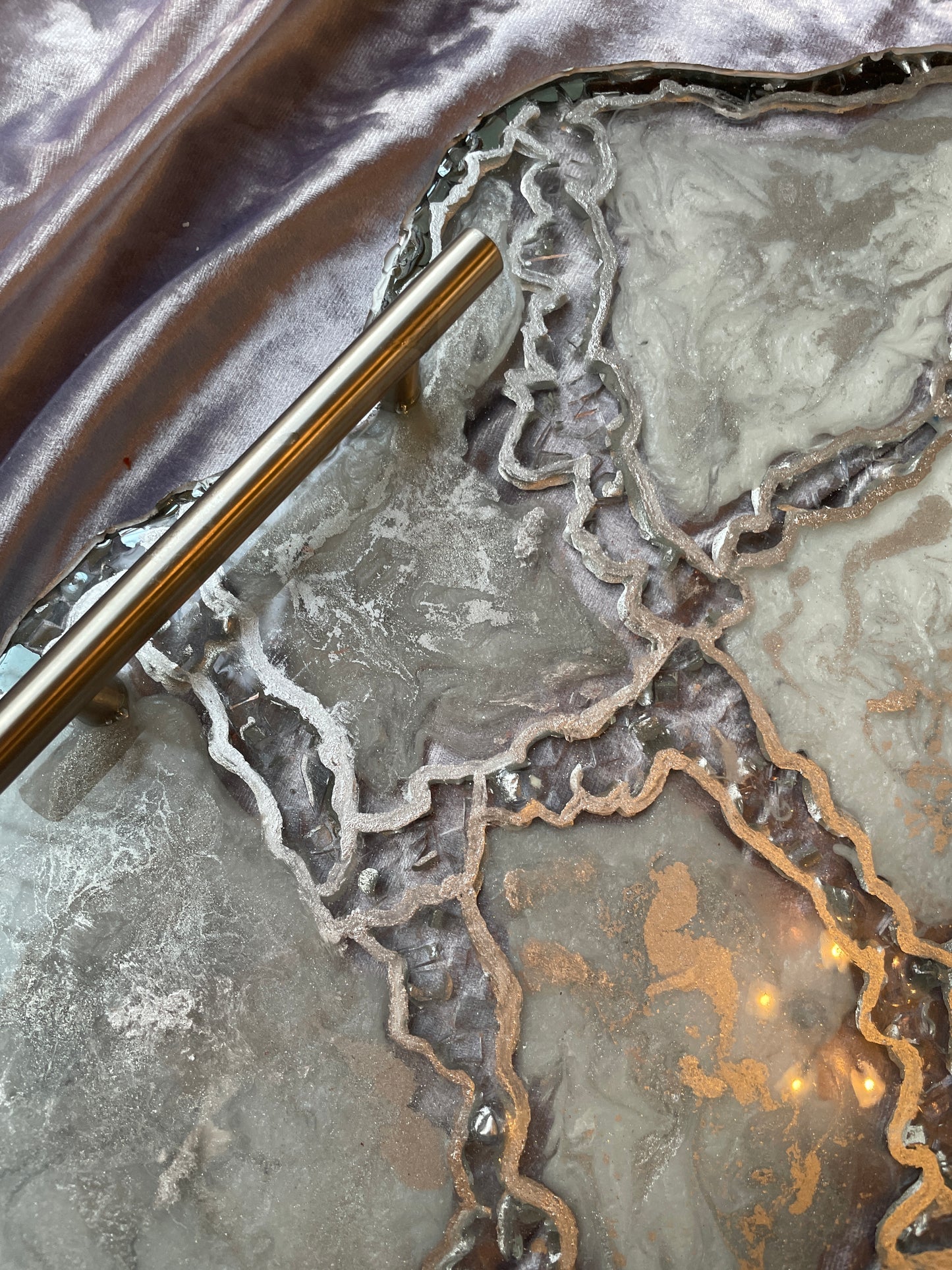 Silver and White Quartz and Glass - Extra Large Geode Resin Tray