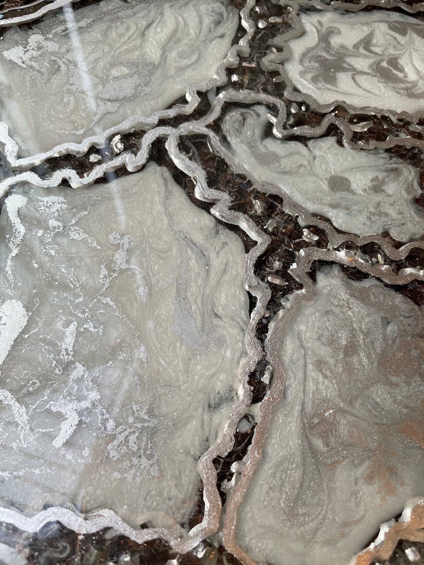Silver and White Quartz and Glass - Extra Large Geode Resin Tray
