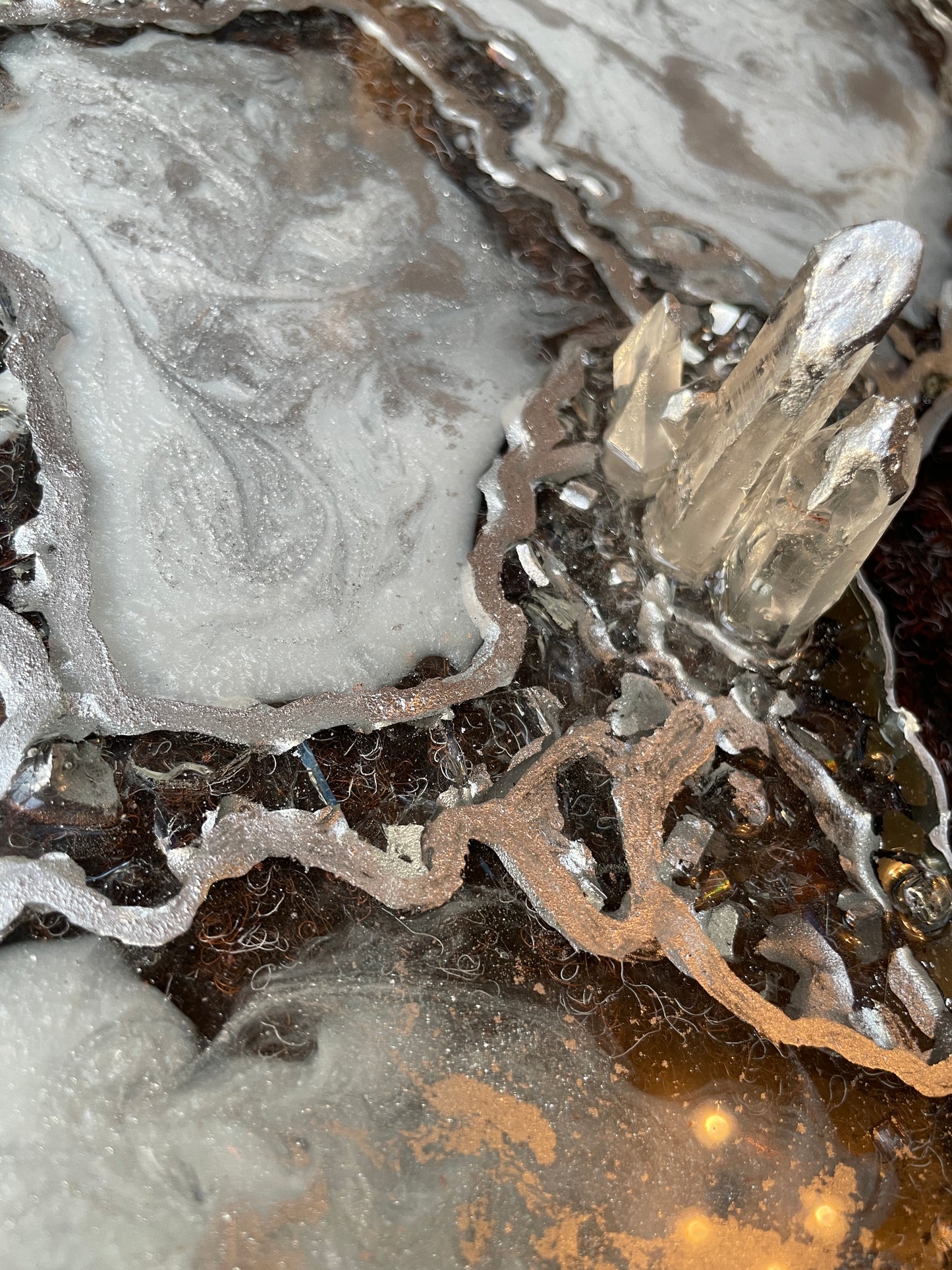 Silver and White Quartz and Glass - Extra Large Geode Resin Tray