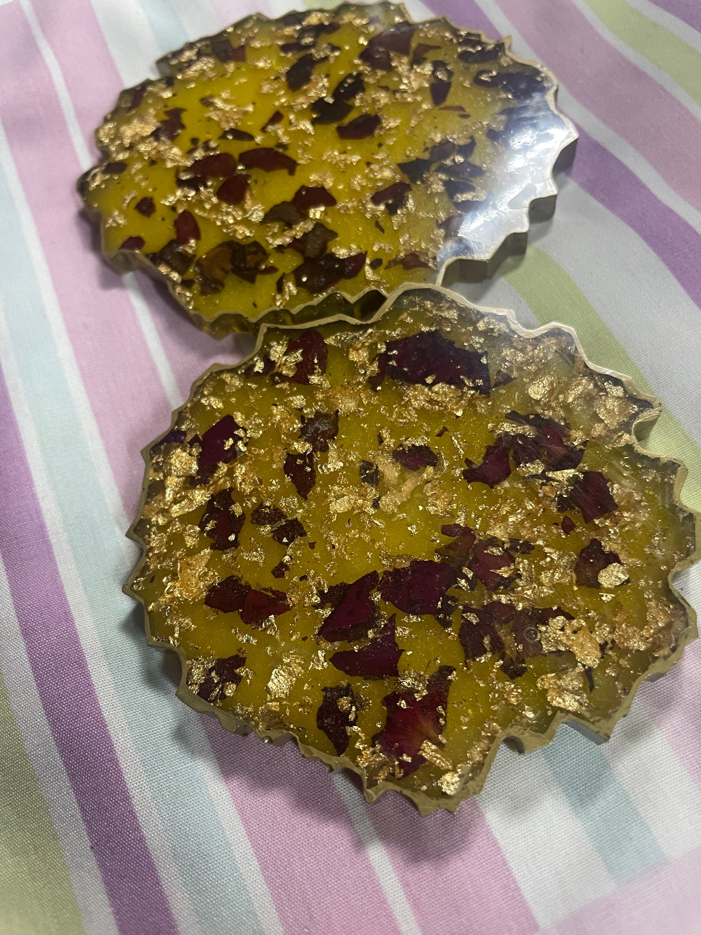 Yellow with gold flakes and rose petals Small Irregular Round Coasters - Set of 2