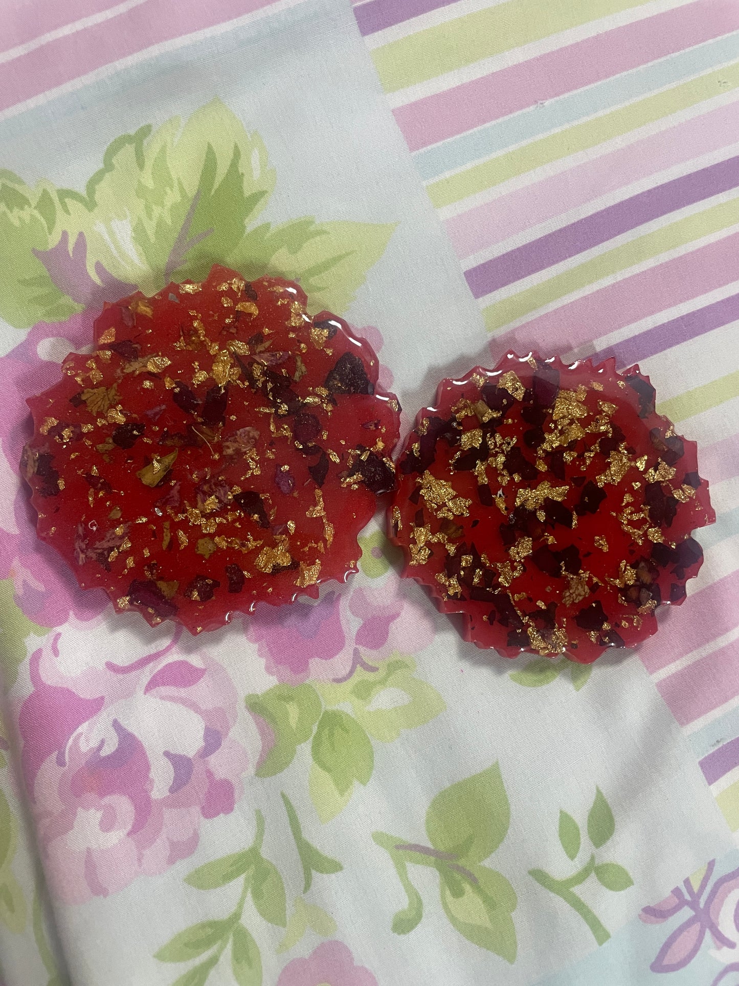 Red with gold flakes and rose petals Small Irregular Round Coasters - Set of 2