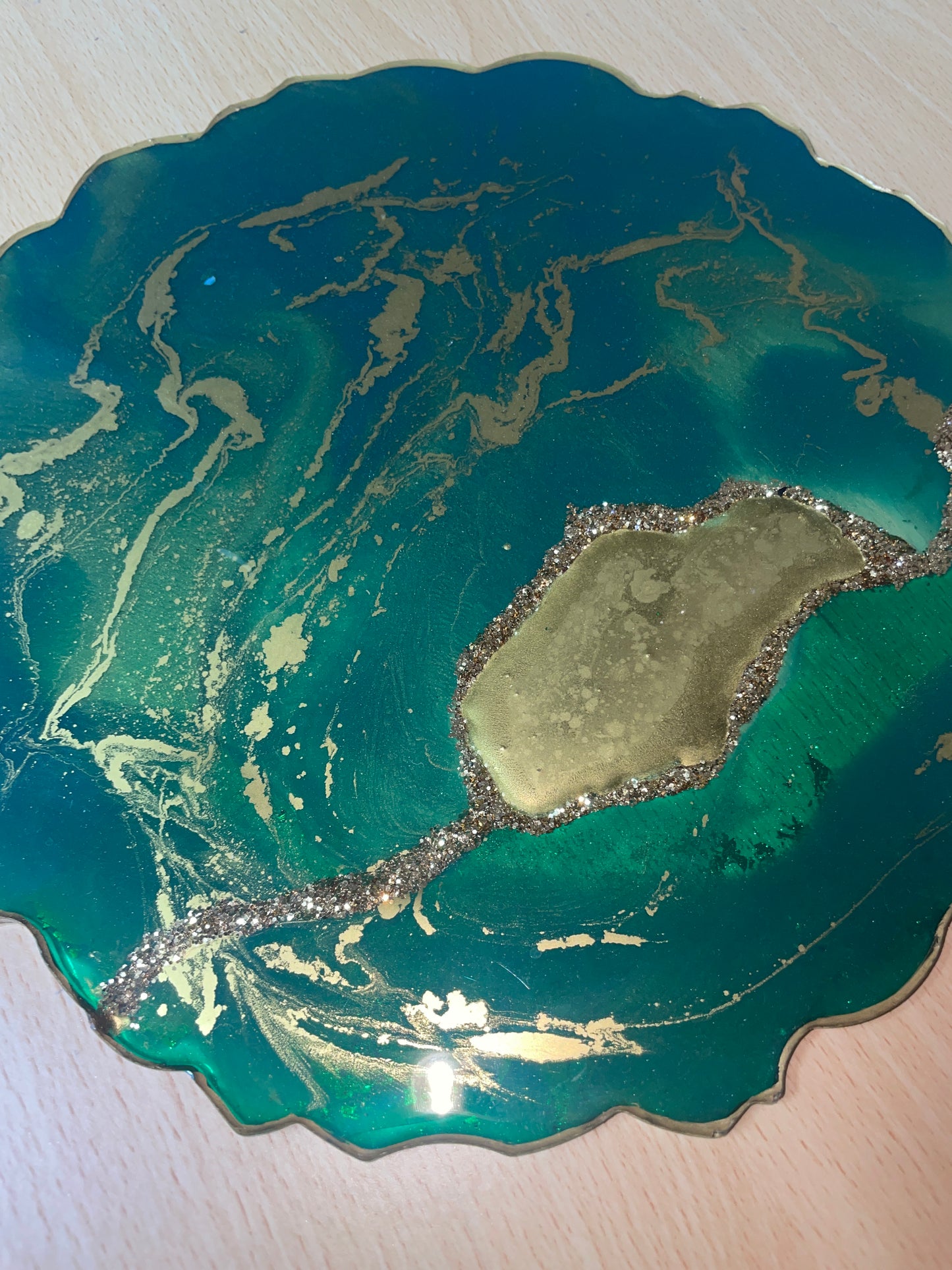 Green and gold - Round Resin Placemat