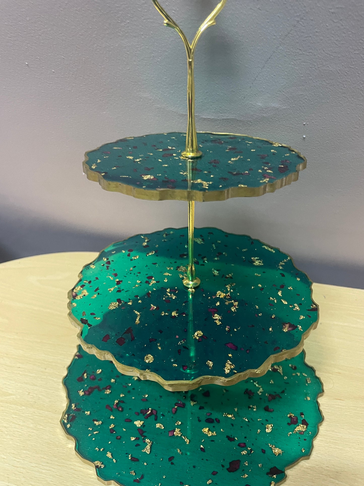 Sparkly Green with rose petals and gold flakes Three Tier Resin Cake Stand