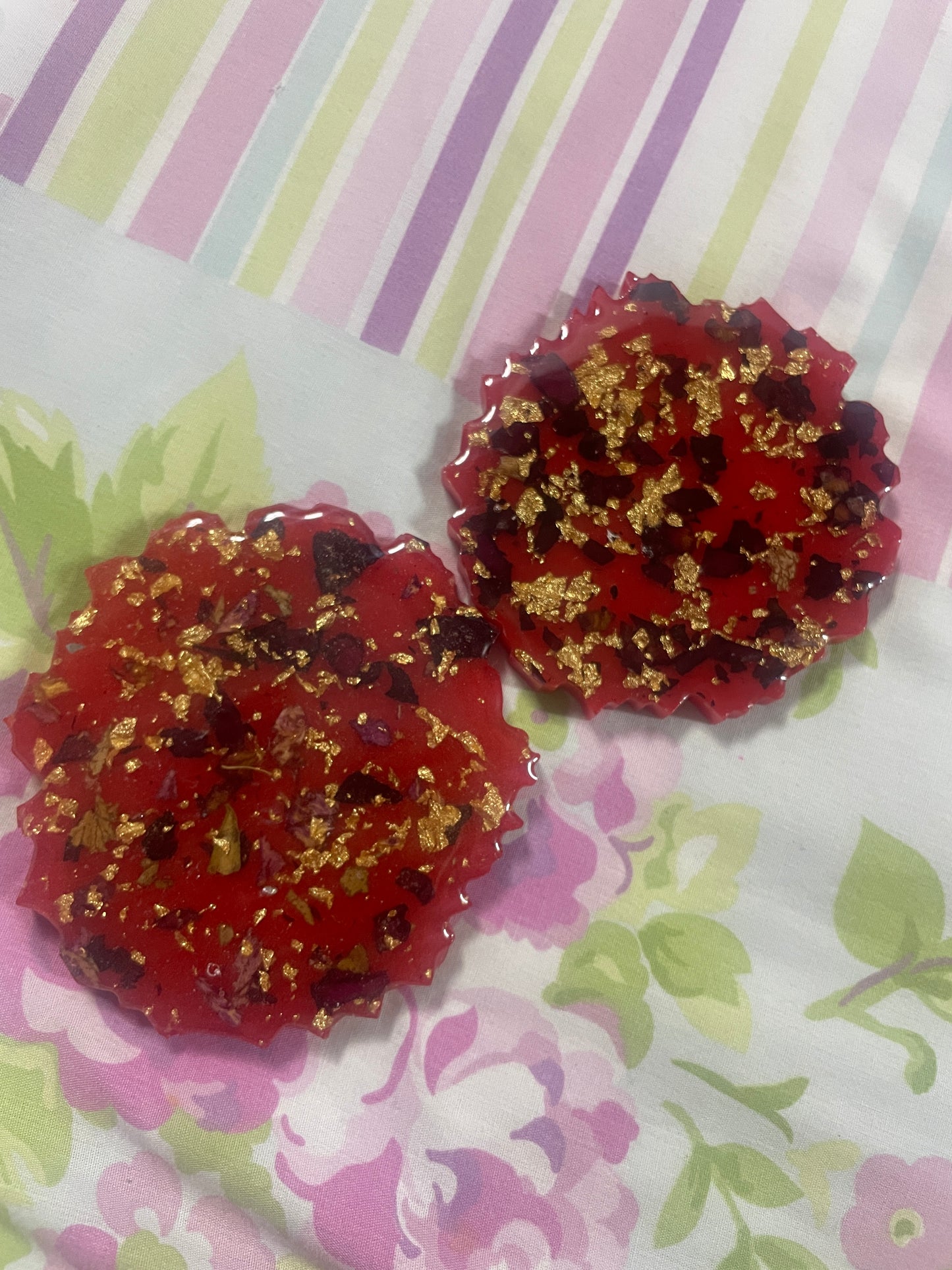 Red with gold flakes and rose petals Small Irregular Round Coasters - Set of 2