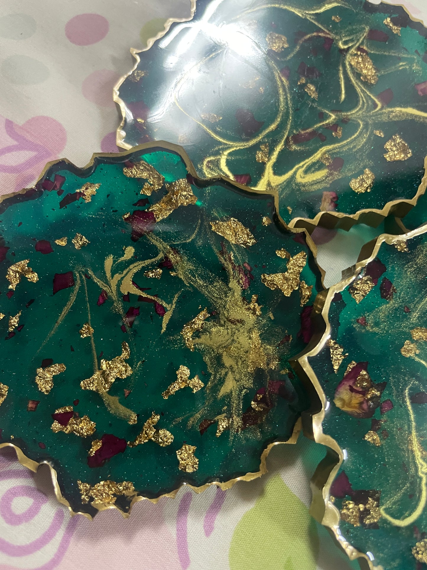 Green with gold flakes and rose petals Small Irregular Round Coasters - Set of 4