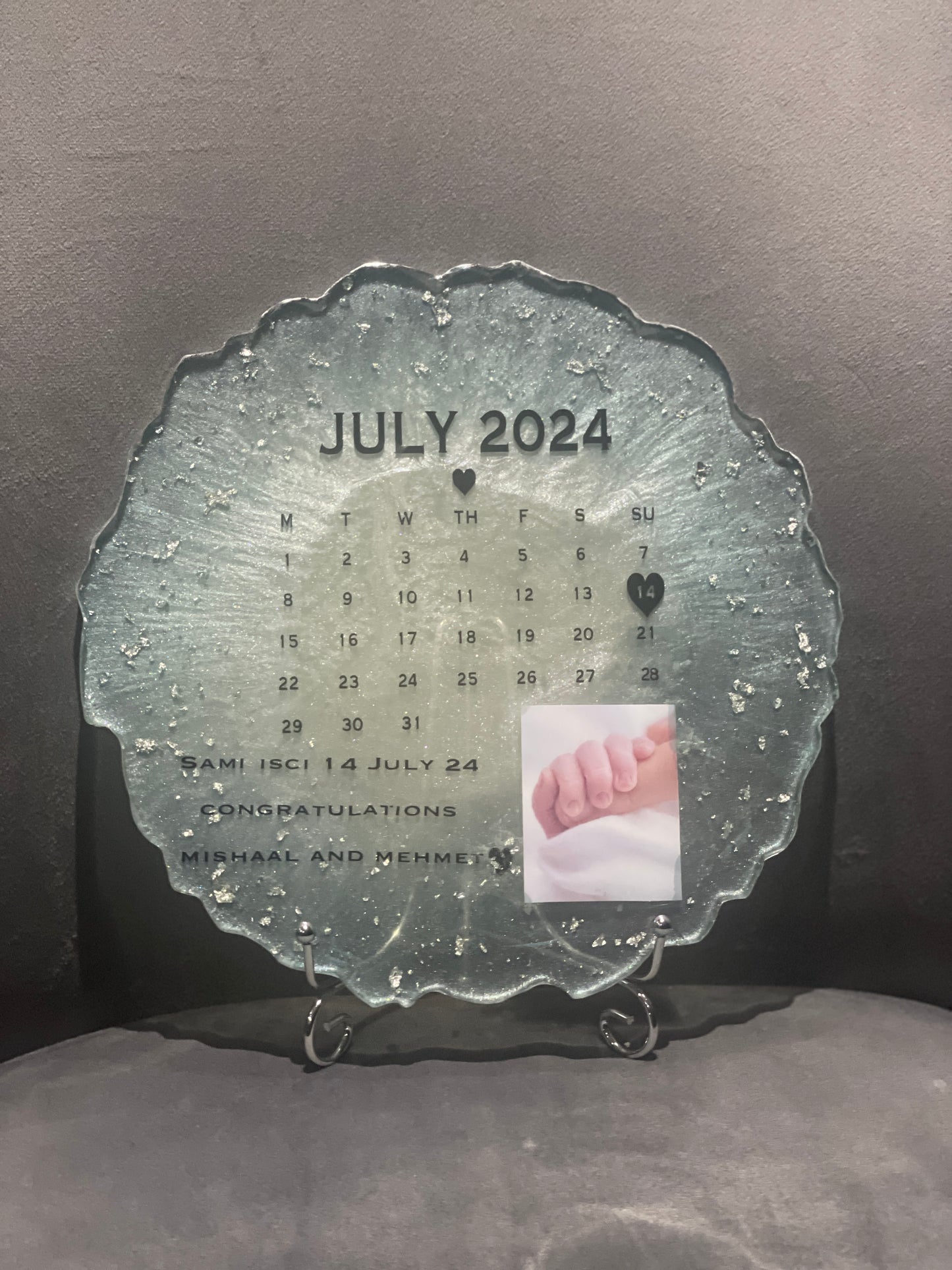 Round Plaque with Stand + Writing - Custom