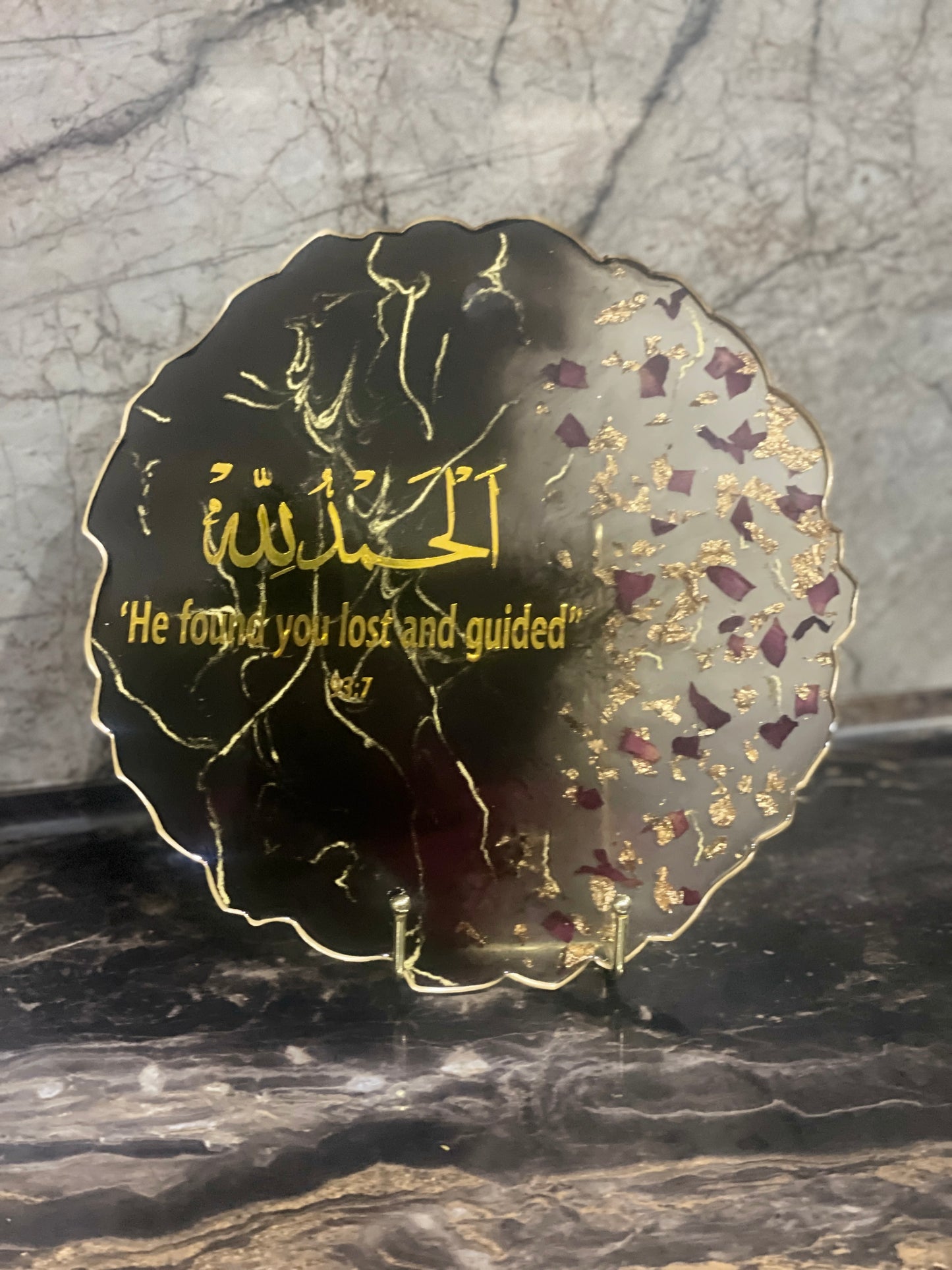 Round Plaque with Stand + Writing - Custom