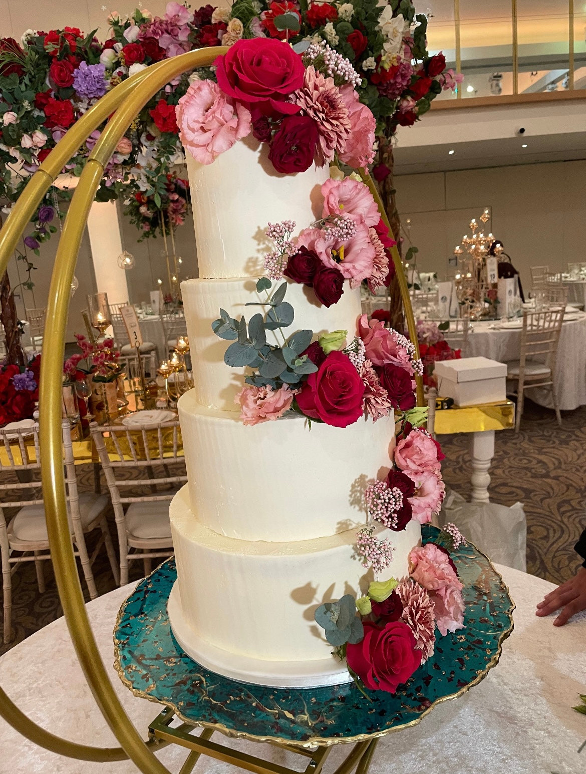 Wedding Resin Cake Stand 50 cm - Custom