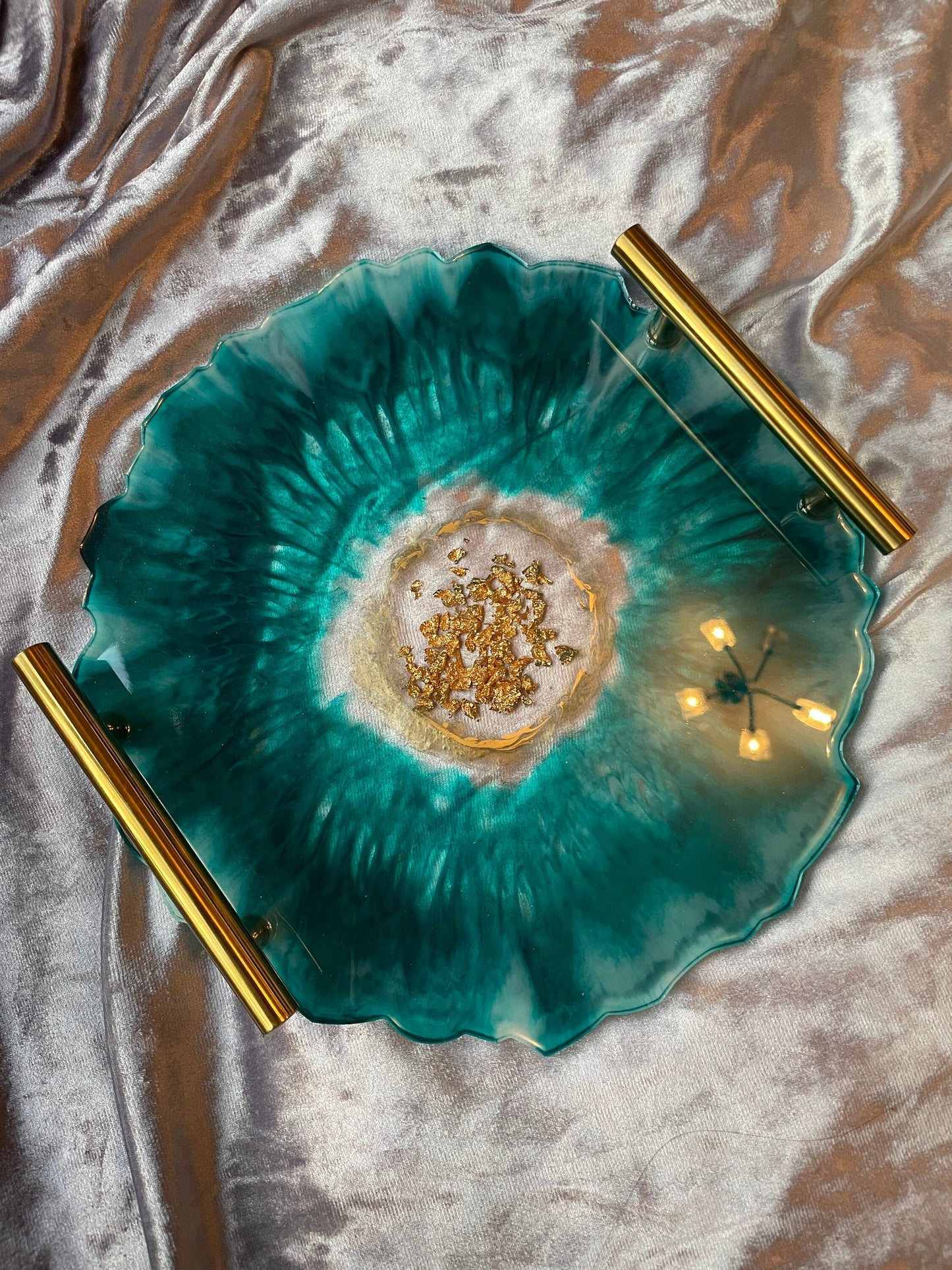 Round Geode Resin Tray - Custom - EpoxyCore - [shop_type] 