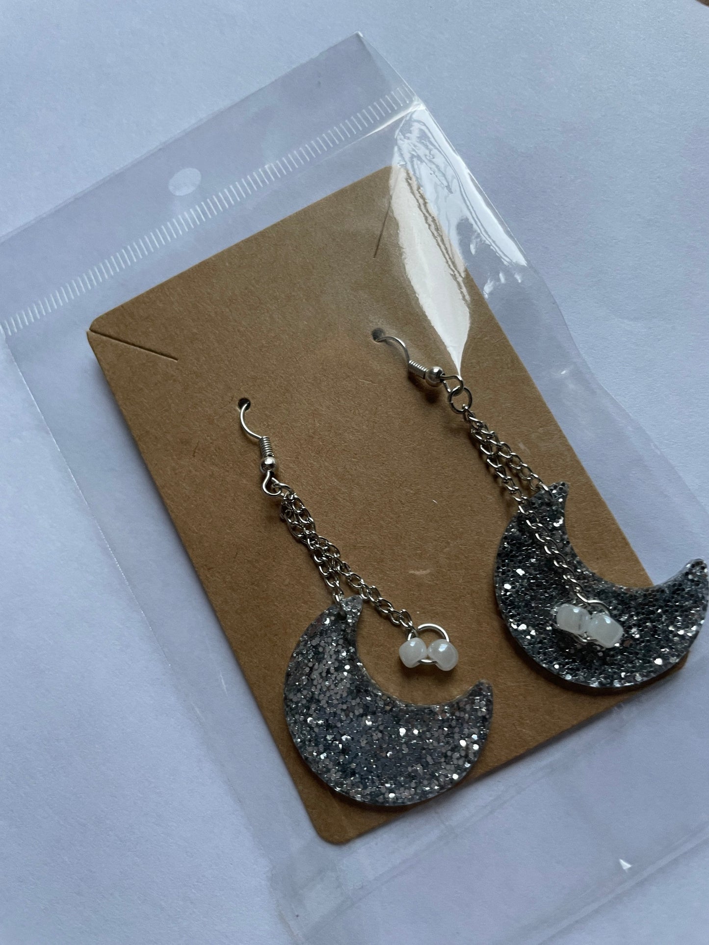 Moon Chain Dangle Resin Earrings - Custom - EpoxyCore - [shop_type] 