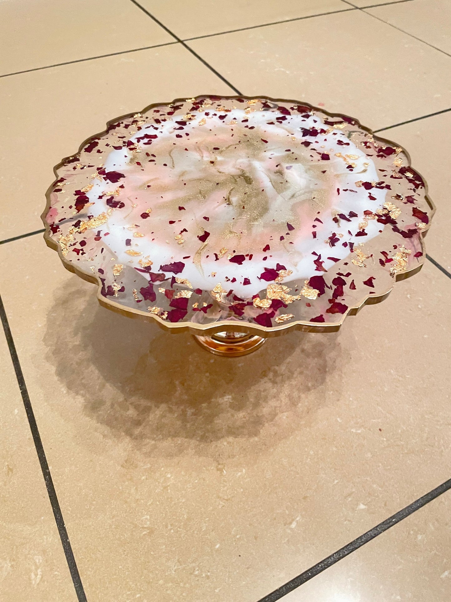 Round Pedestal Resin Cake Stand - Custom - EpoxyCore - [shop_type] 