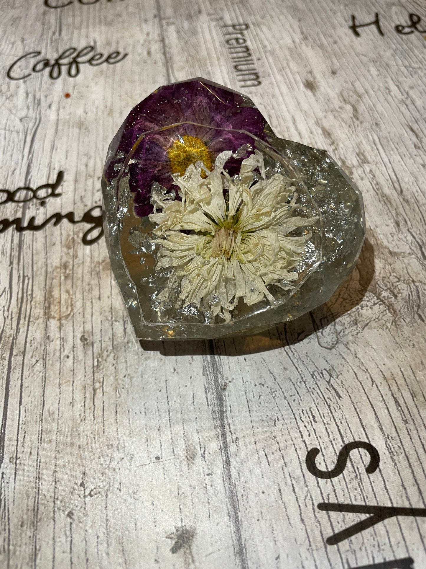 Preserved Florals Heart Keepsake - Custom - EpoxyCore - [shop_type] 