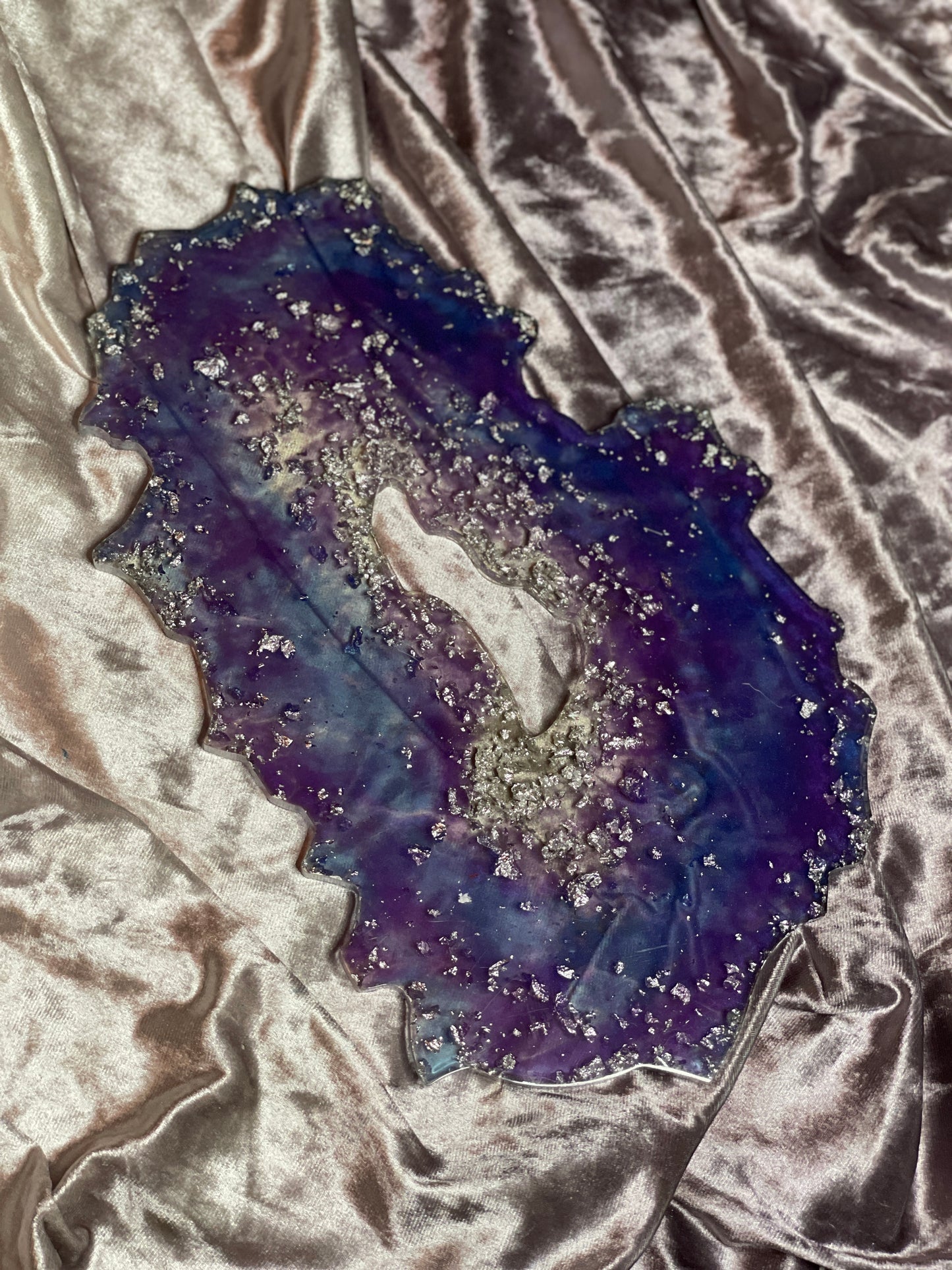 Purple and Blue Clear Effect with Silver Flakes Geode Resin Placemat - EpoxyCore - [shop_type] 