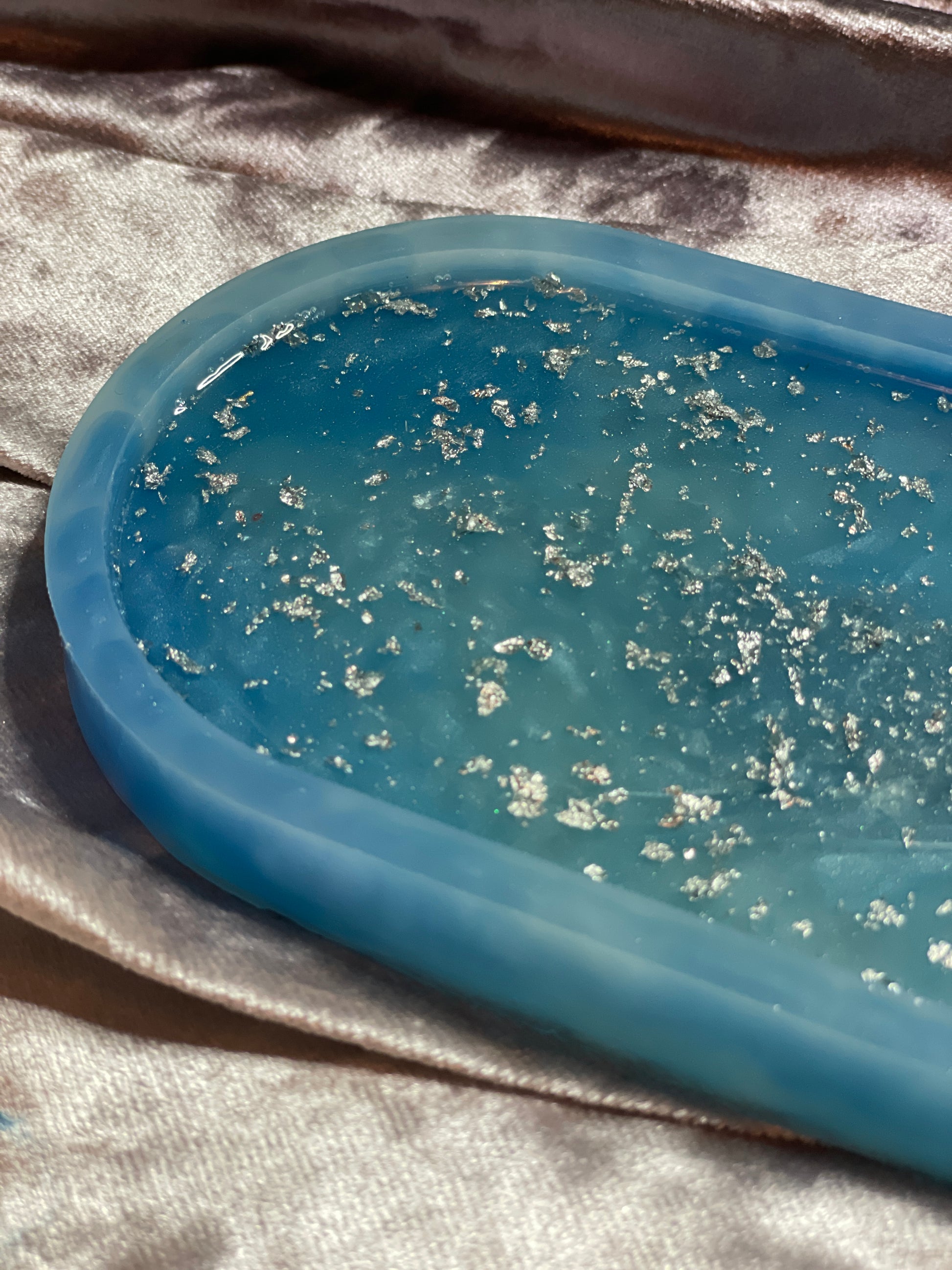 Blue and SIlver Flake Oval Resin Trinket Tray - EpoxyCore - [shop_type] 