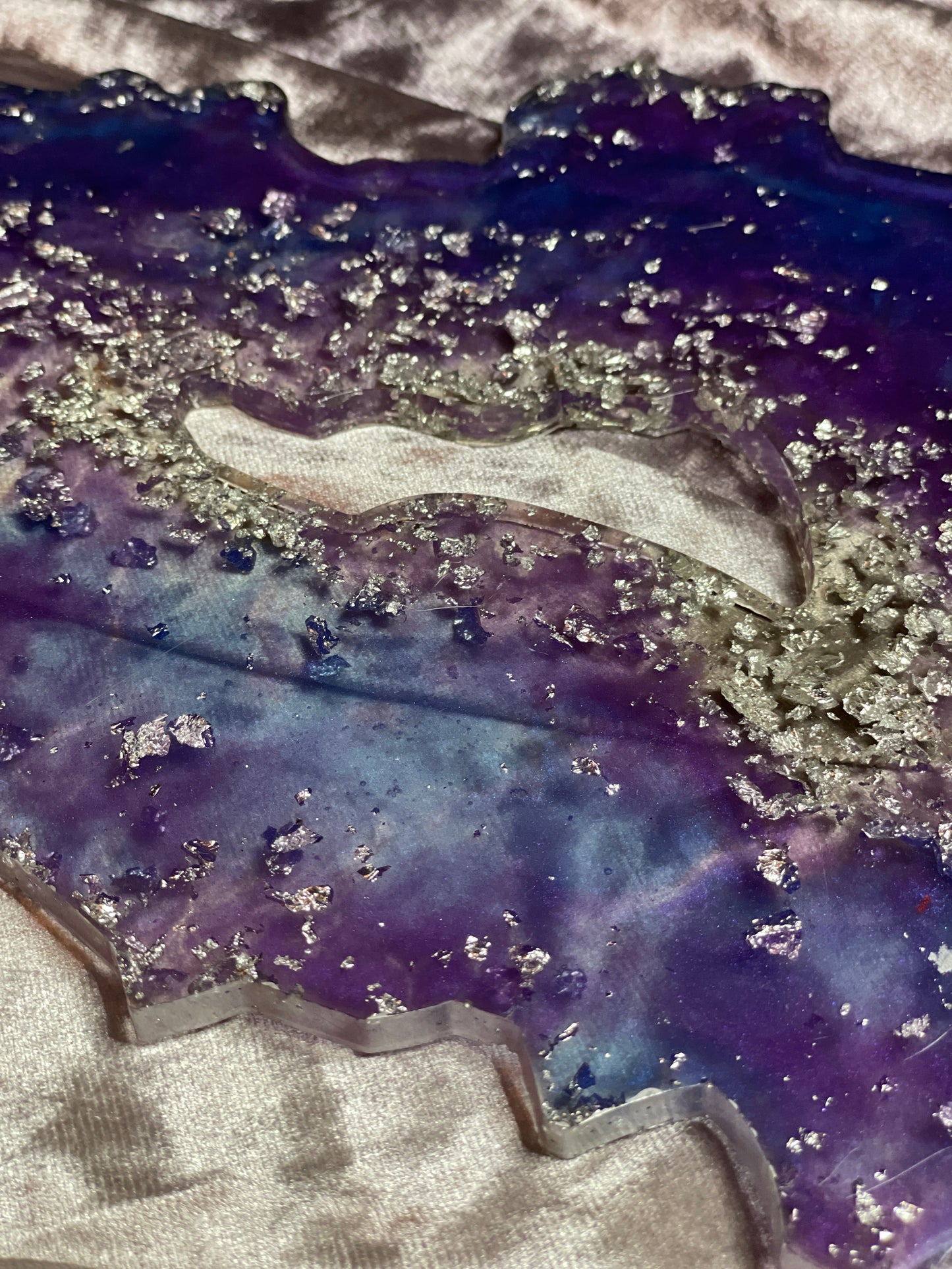 Purple and Blue Clear Effect with Silver Flakes Geode Resin Placemat - EpoxyCore - [shop_type] 