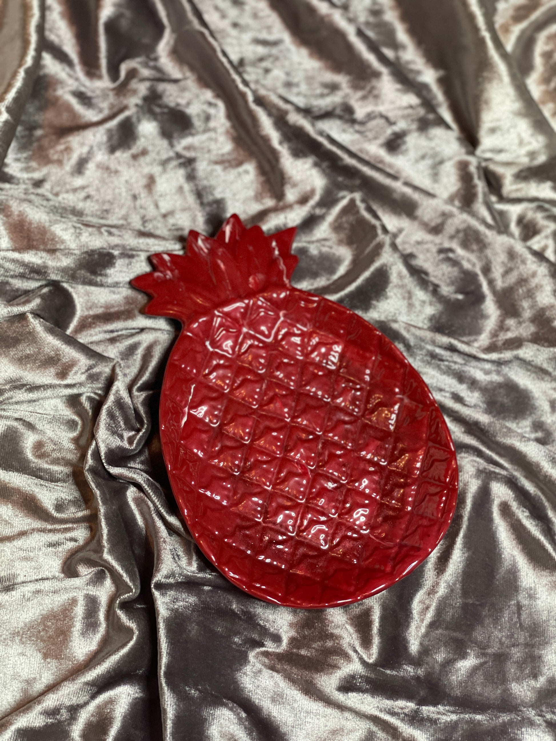 Glossy Red with White Pineapple Resin Trinket Tray - EpoxyCore - [shop_type] 