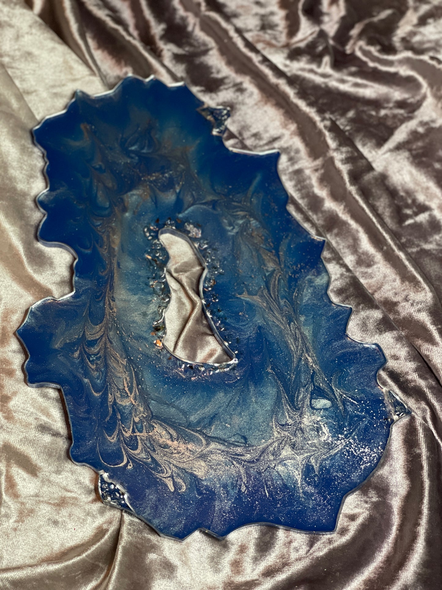 Blue and Silver Glasswork Crystal Geode Resin Placemat - EpoxyCore - [shop_type] 