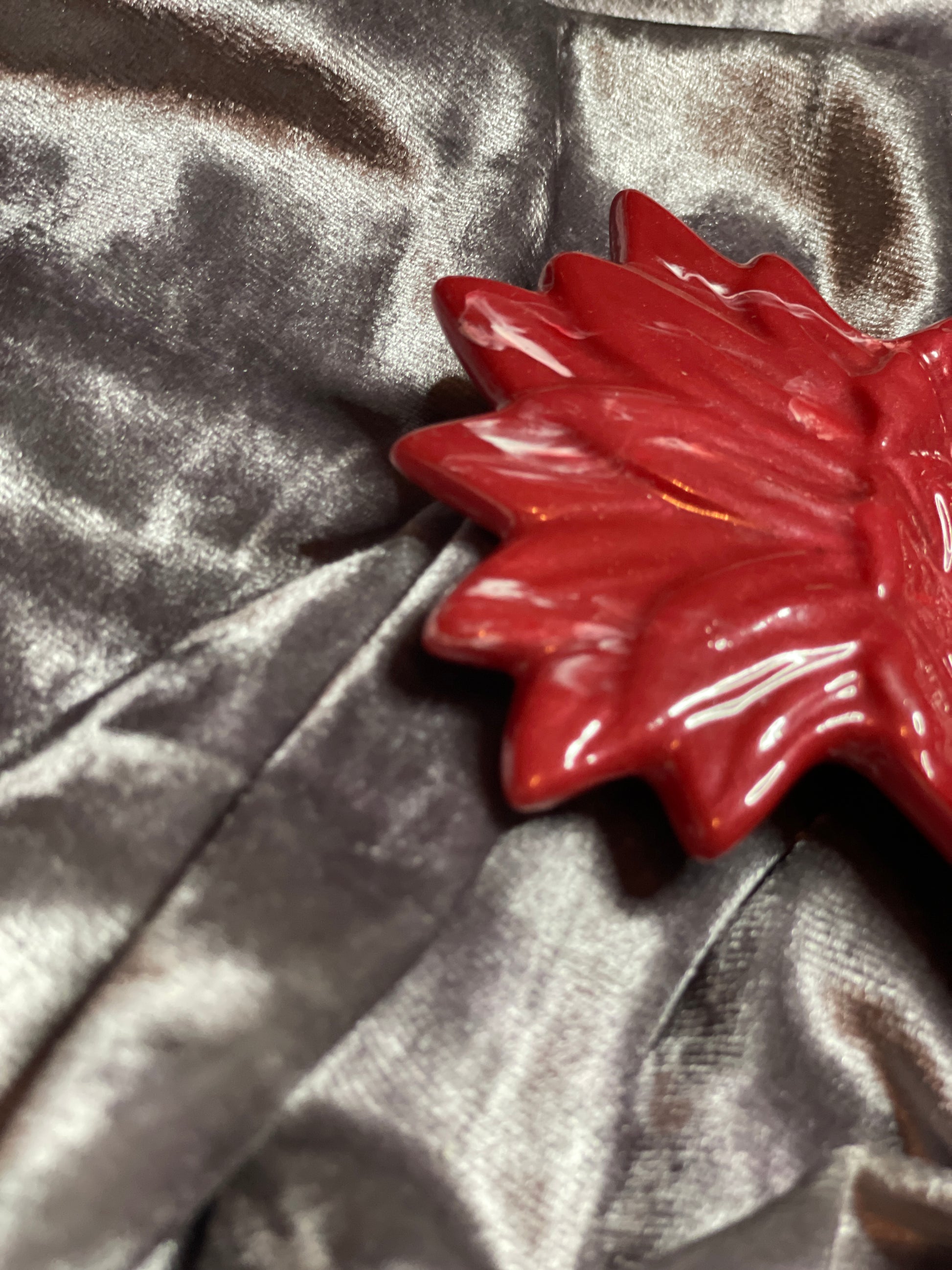 Glossy Red with White Pineapple Resin Trinket Tray - EpoxyCore - [shop_type] 